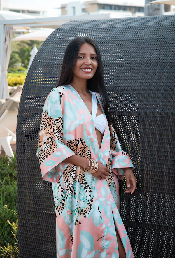 Woman wearing kimono robe in Valencia outside