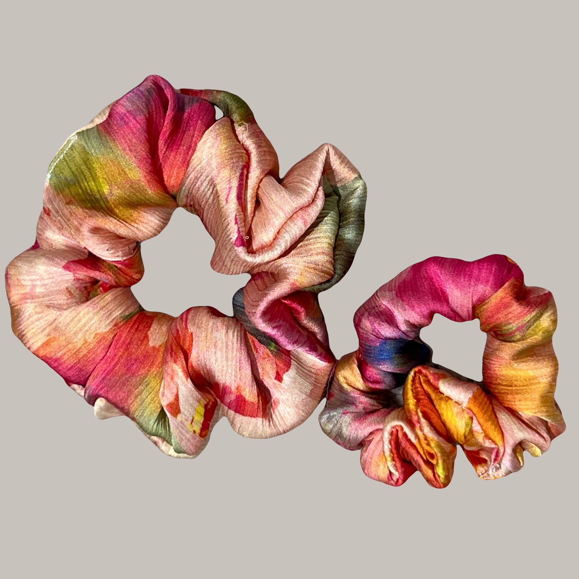 2 pack hair scrunchies for women made of recycled textiles